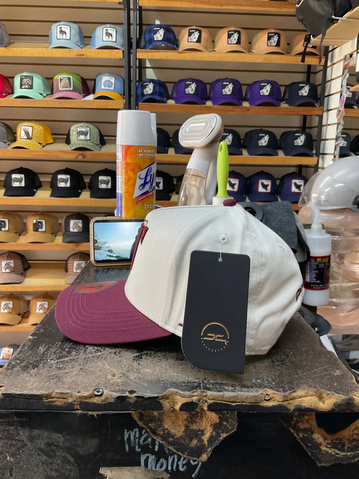 JC HATS “CT” GUINDA