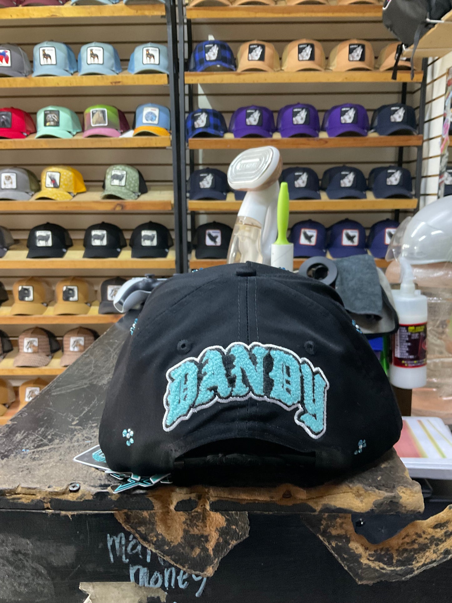 Dandy “Canelo”