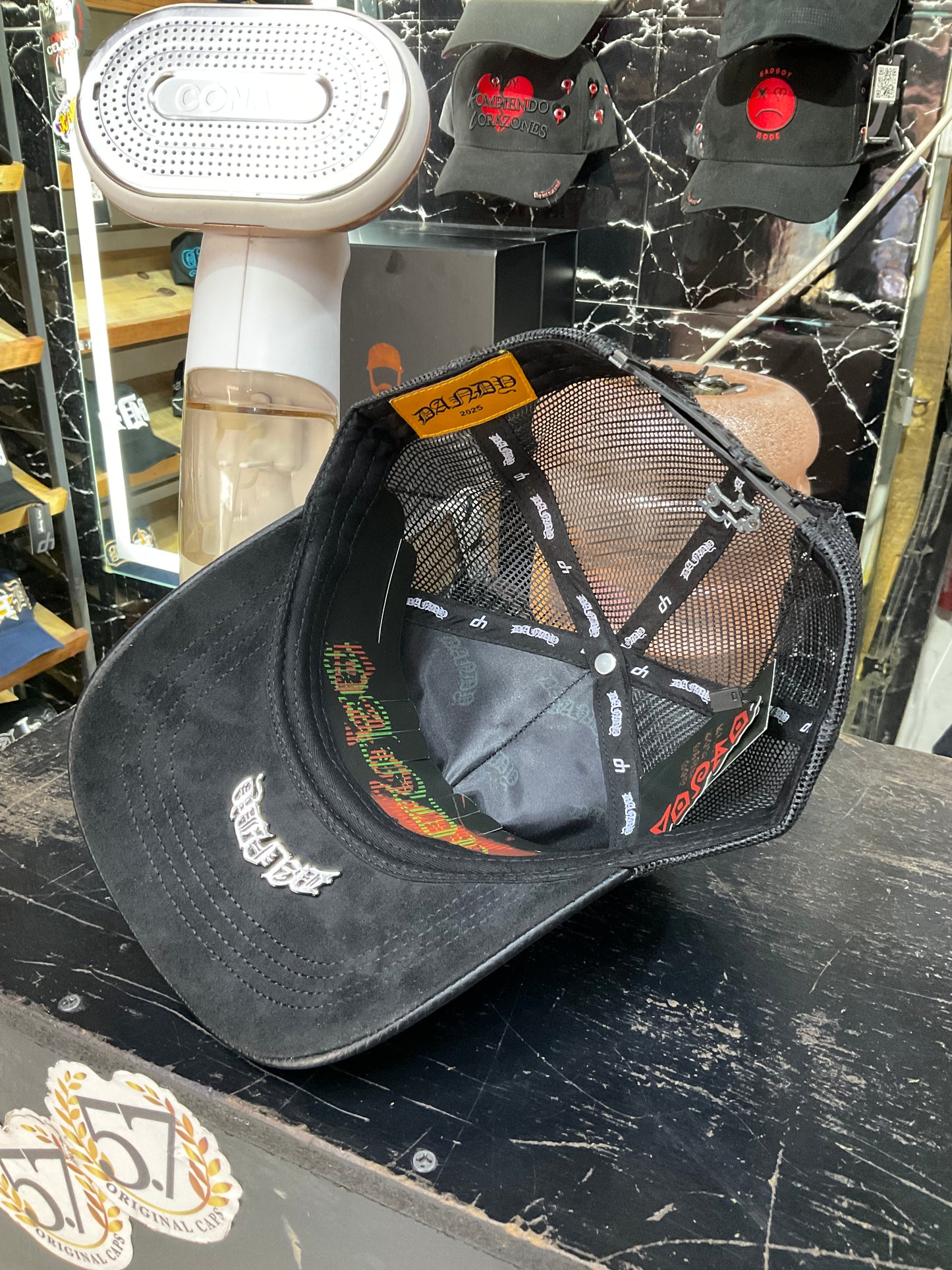 Dandy Hats Did This
