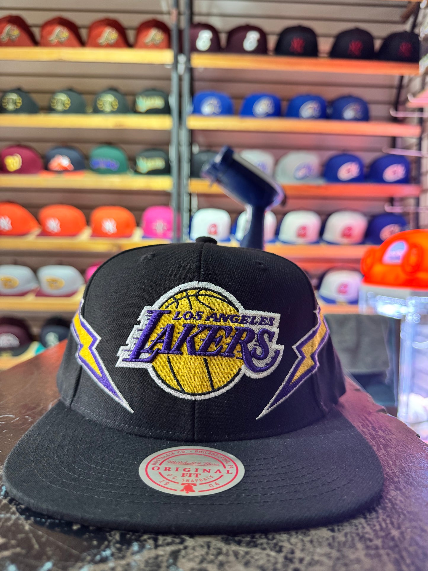 LAKERS