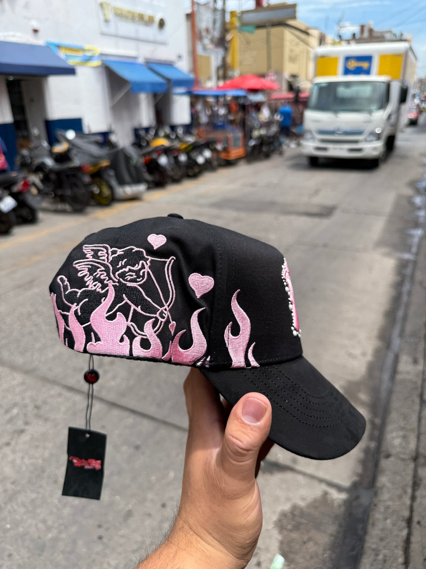 31 HATS