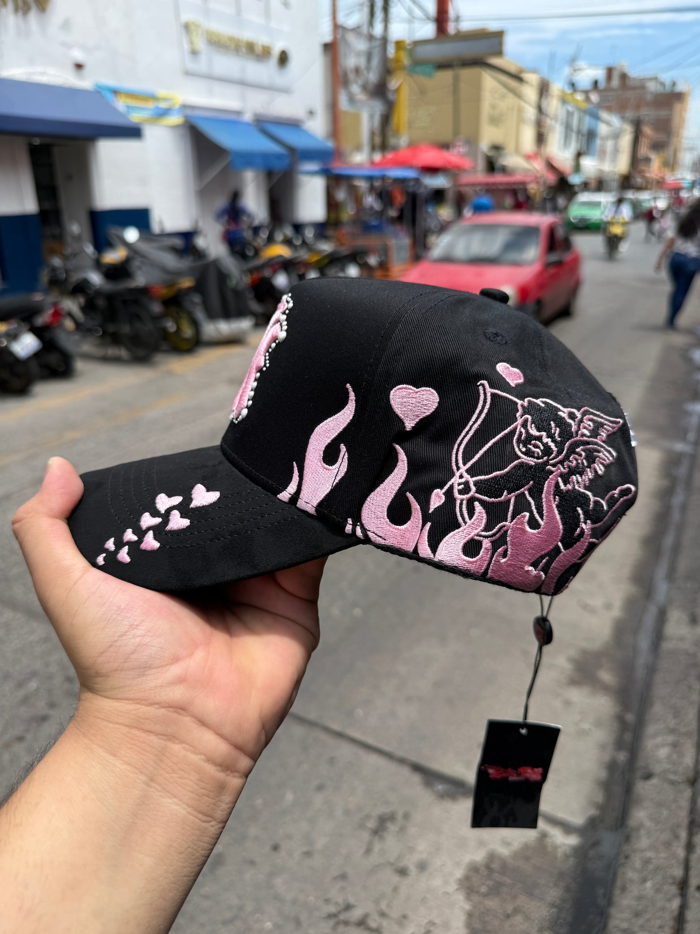 31 HATS