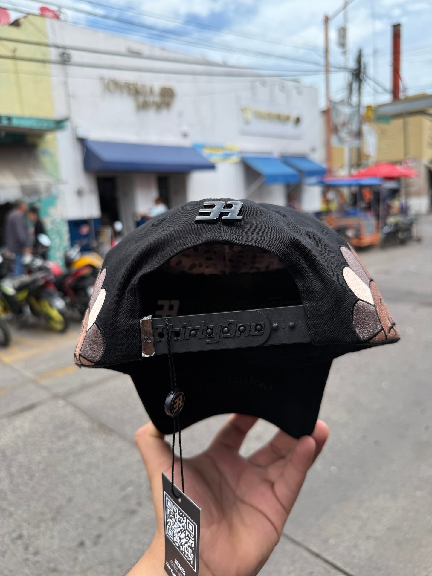 31 HATS