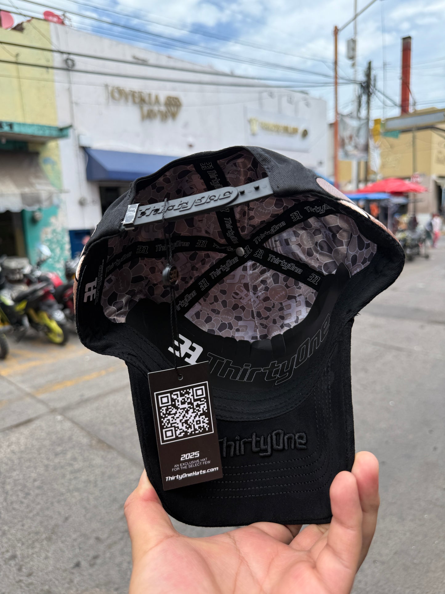 31 HATS