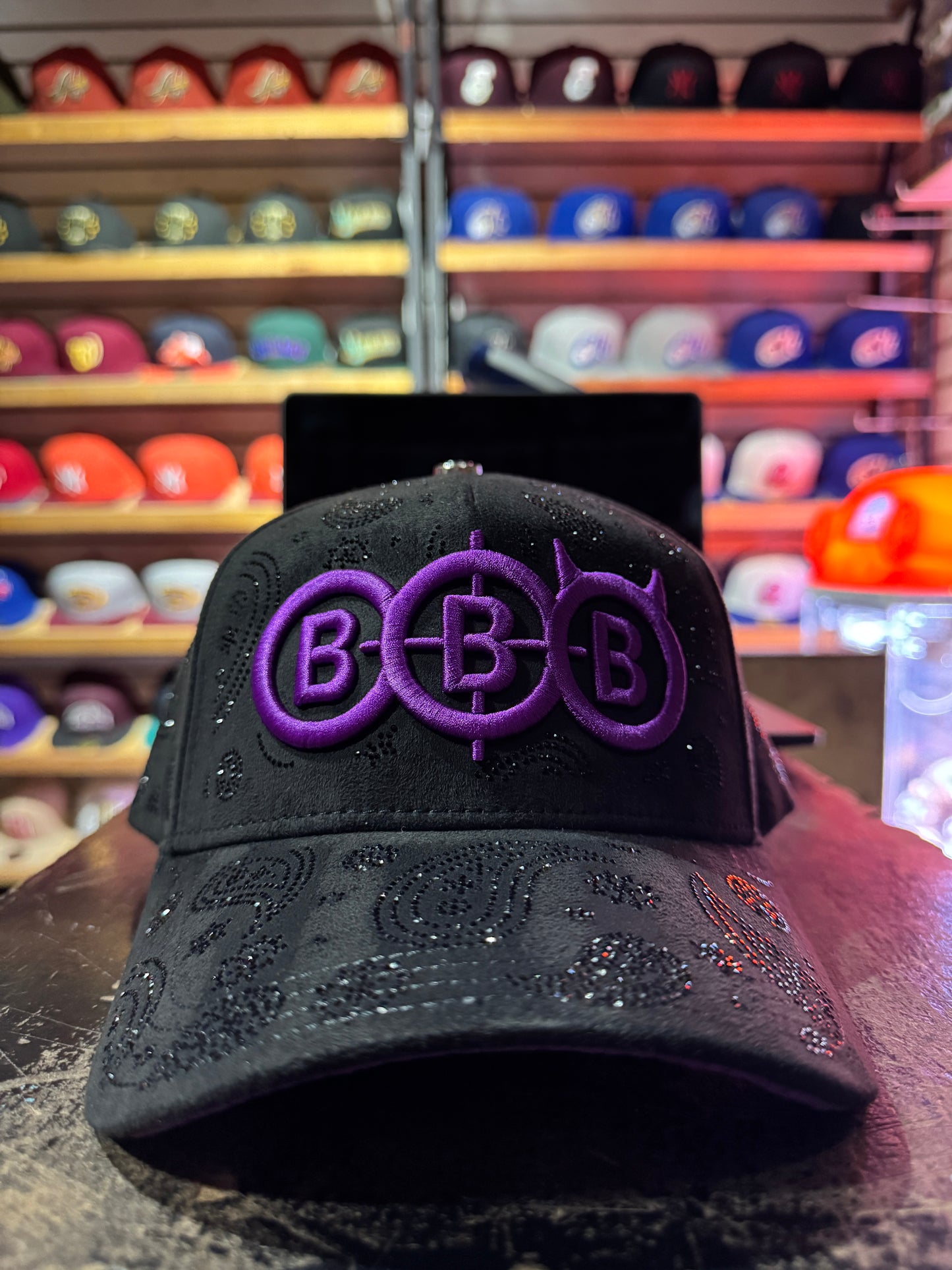 B B B CRISTALS