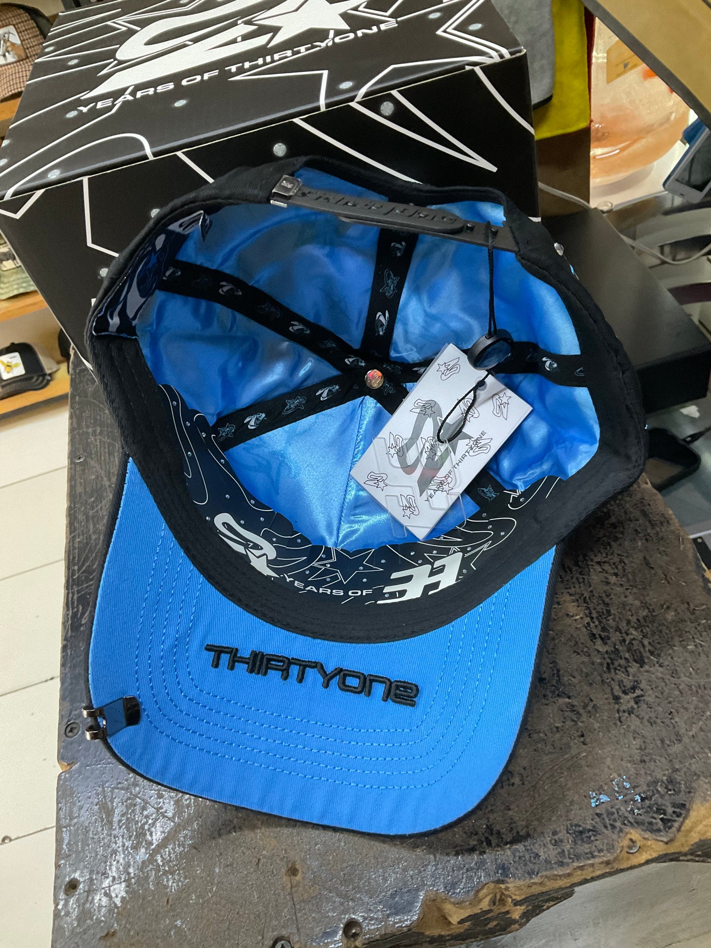 31 Hats / T - star