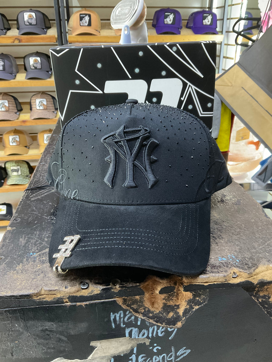 31 Hats / One Hats NY Crystal Black