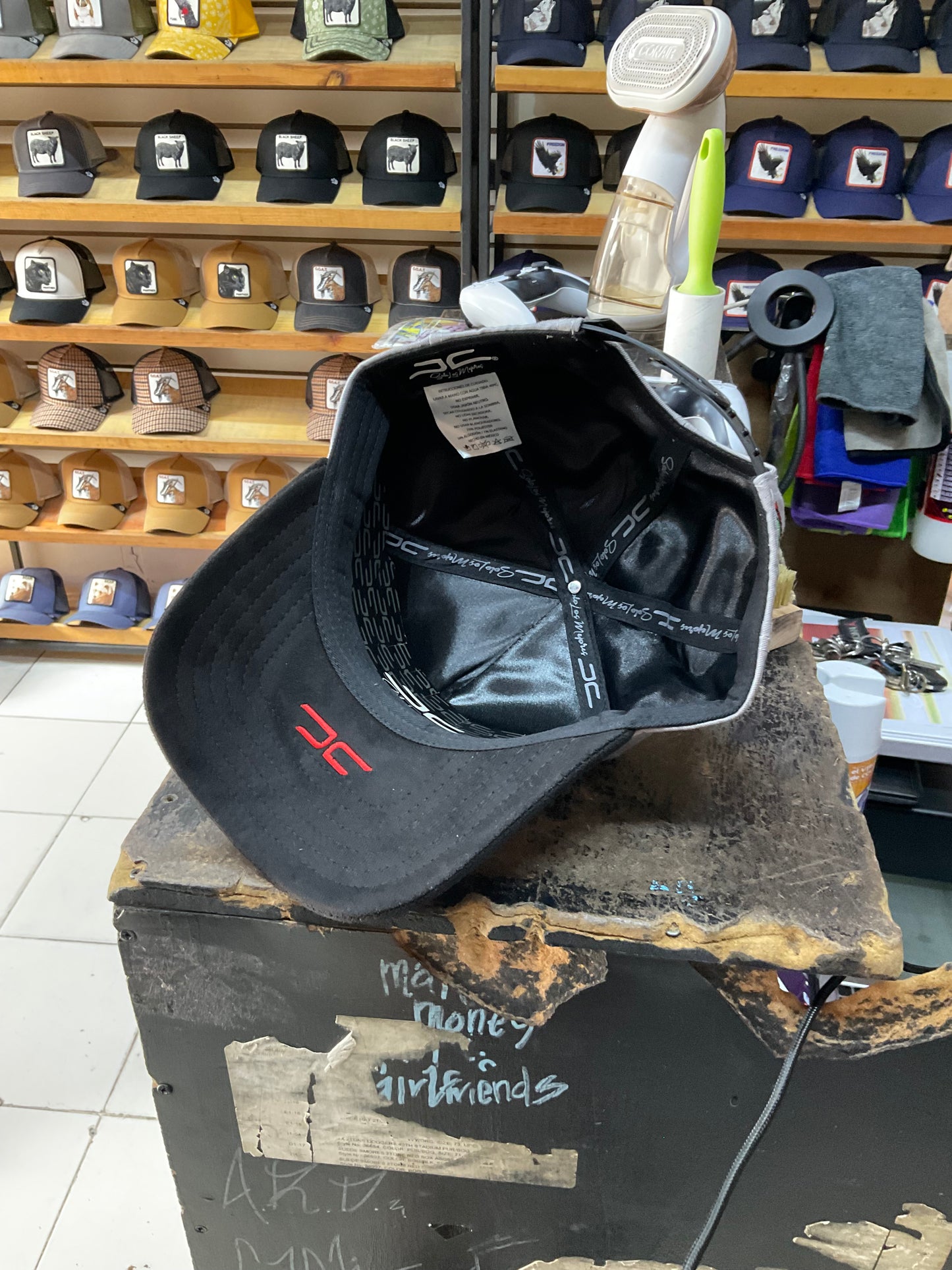 JC HATS UNIVERSITY OF LIFE