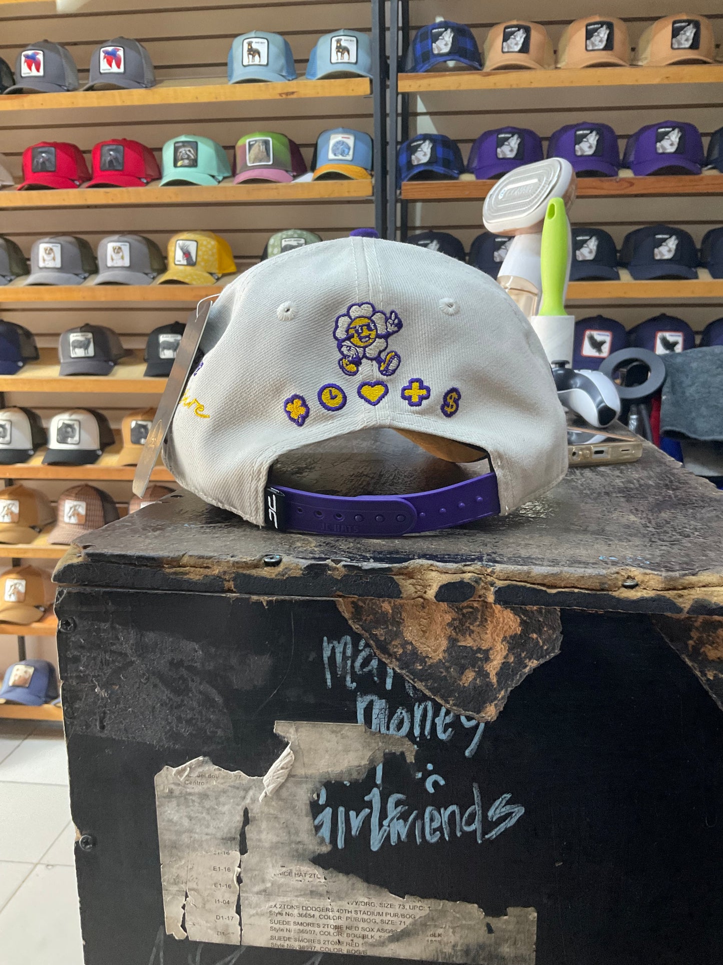 JC HATS SUN