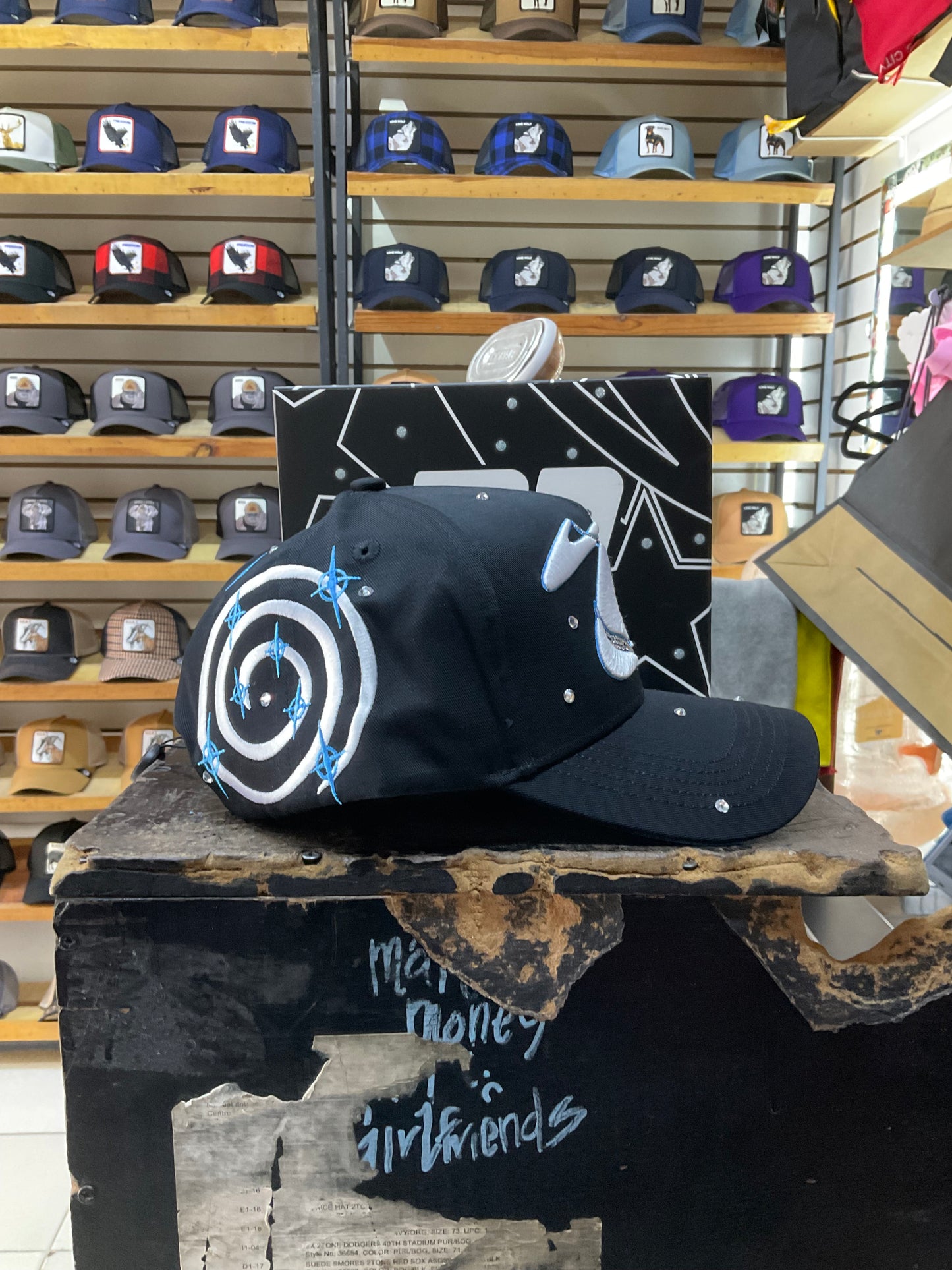31 Hats / T - star