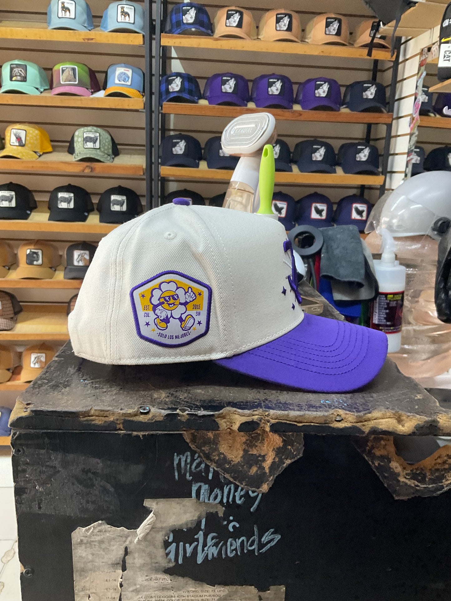 JC HATS SUN