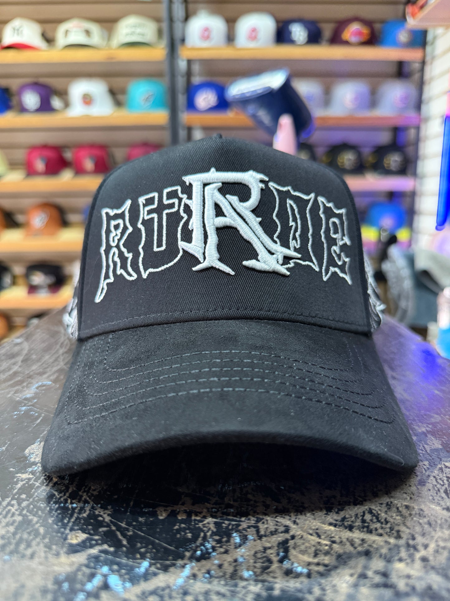 RUDE WHITE/BLACK